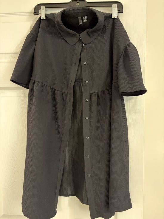 Vero Moda Dresses & Skirts - Vero Moda Black Textured Mini Shirt Dress